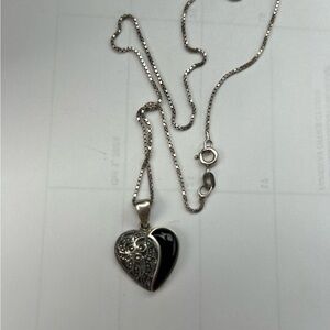 Heart charm Necklace